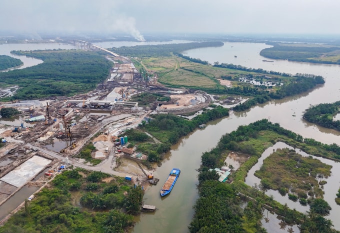 Bất động sản khu đông TP HCM với các khu đất nền, nhà phố. Ảnh: Quỳnh Trần