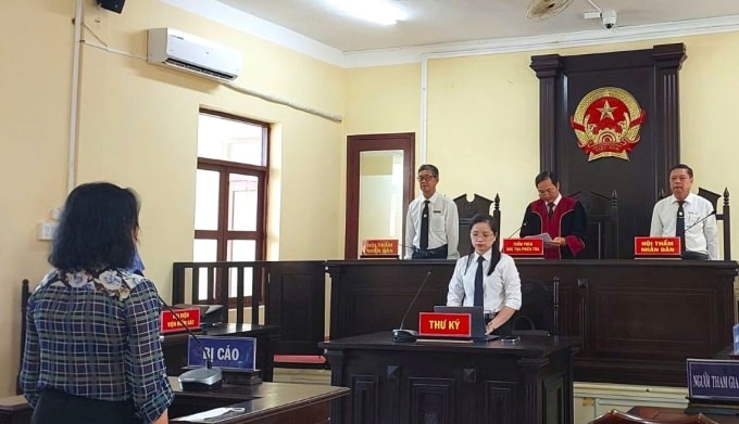 Bà Âu Ngọc Vững tại tòa hôm nay. Ảnh:An Minh