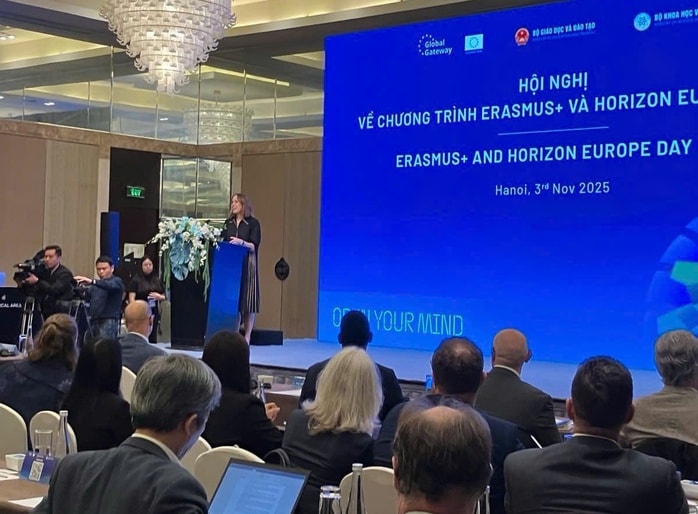 - Ảnh 1. - Ảnh 1.