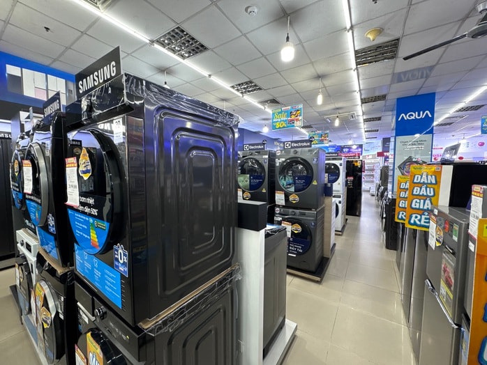 Máy sấy quần áo bán chạy nhờ Mưa bão kéo dài - Ảnh 1. Máy sấy quần áo bán chạy nhờ Mưa bão kéo dài - Ảnh 1.