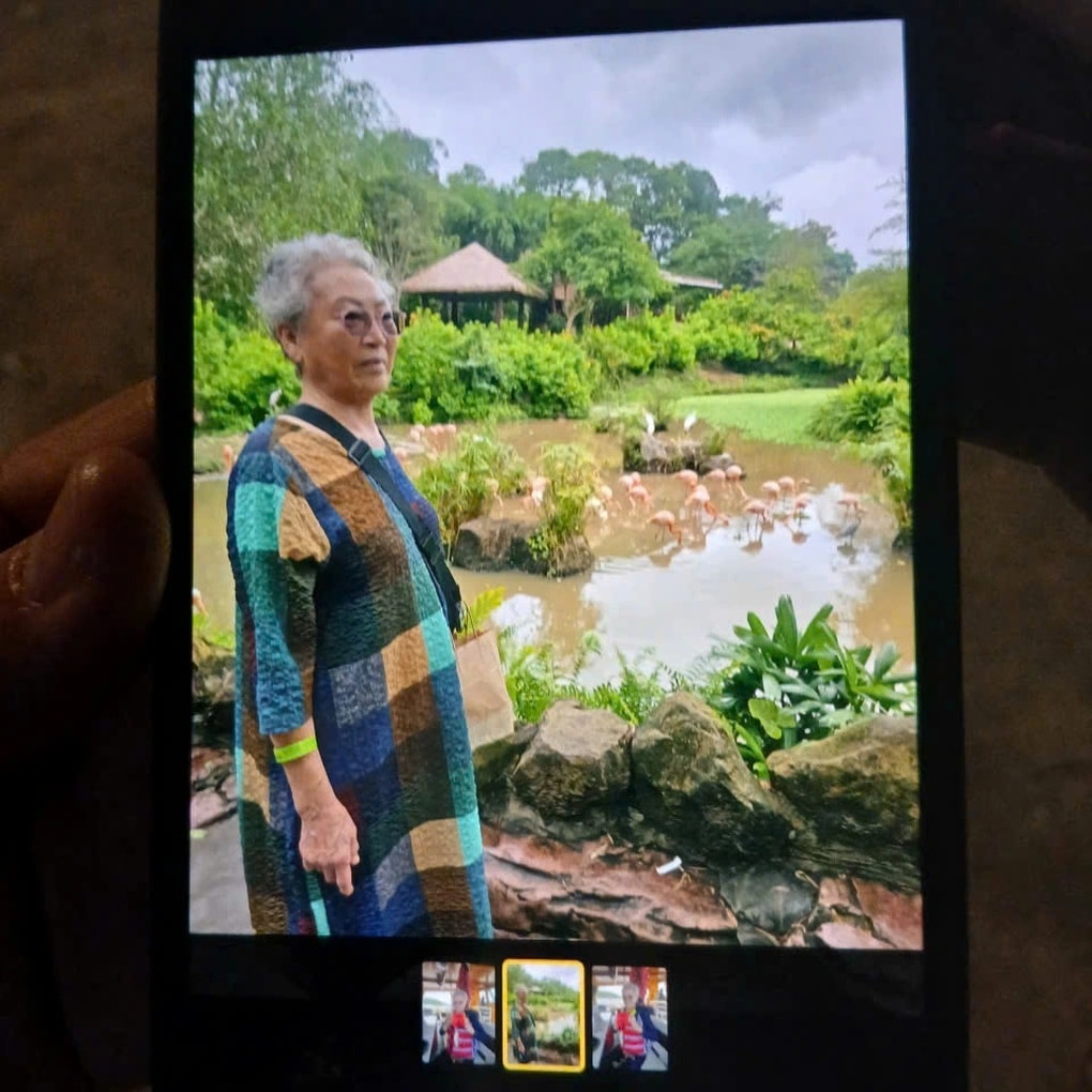 Tìm cụ bà Hàn Quốc đi lạc, chủ tiệm từ chối nhận 13 triệu đồng tiền cảm ơn - 1 Tìm cụ bà Hàn Quốc đi lạc, chủ tiệm từ chối nhận 13 triệu đồng tiền cảm ơn - 1