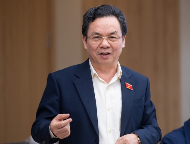 Đại biểu cảnh báo loạt nguy cơ khiến Việt Nam mắc bẫy thu nhập trung bình- Ảnh 1.