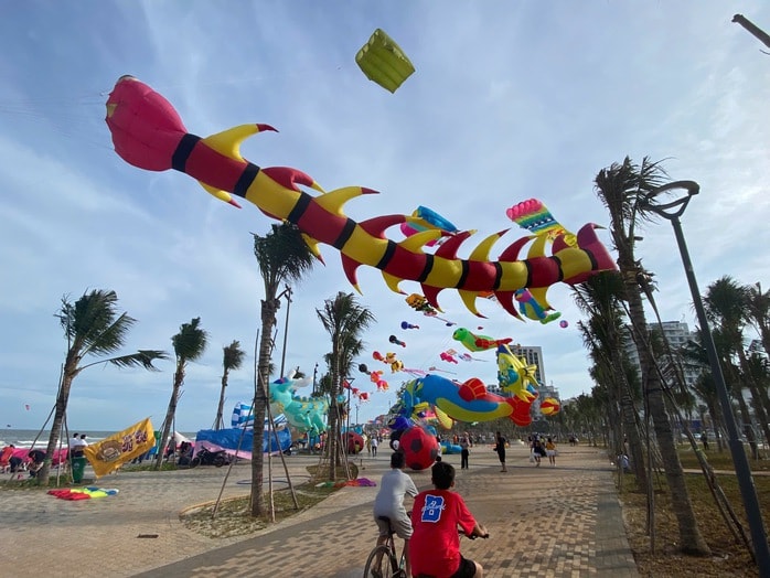 Bà Rịa – Vũng Tàu: Khách đông kỷ lục, thu hơn 661 tỉ đồng - Ảnh 2.