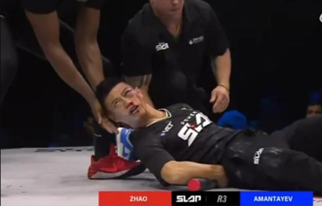 Triệu Hồng Cương bị hạ knock-out