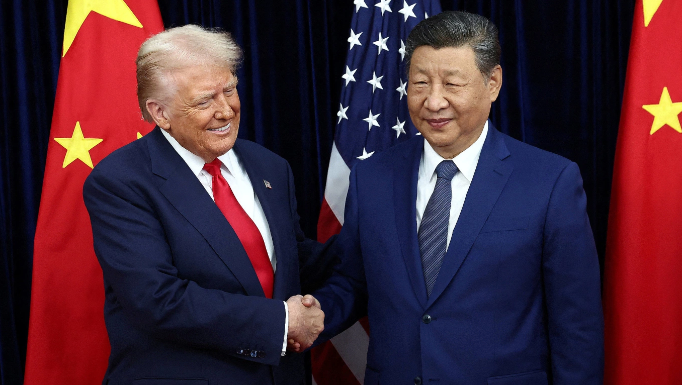 Ông Trump gặp ông Tập Cận Bình tại Hàn Quốc ngày 30/10. (Ảnh: Reuters)