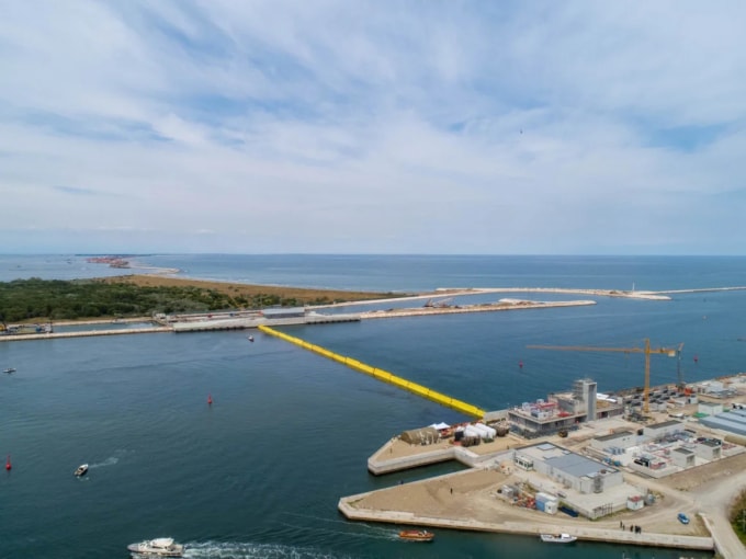 Lá chắn MOSE giúp Venice không bị nước biển nhấn chìm. Ảnh: Consorzio Venezia Nuova