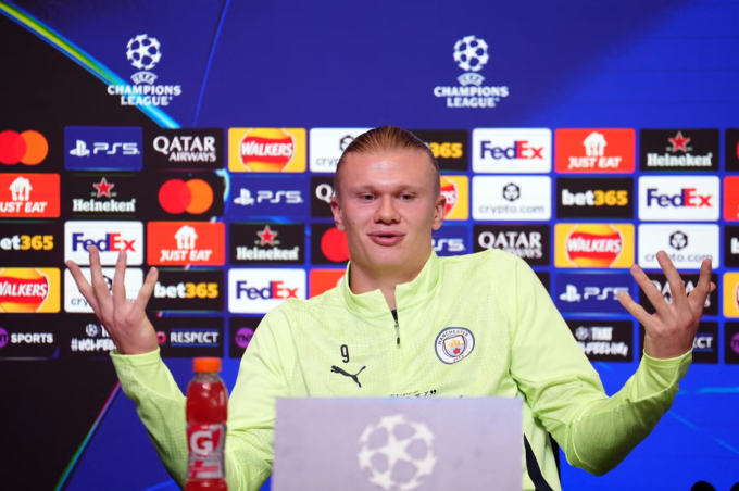 Erling Haaland trong buổi họp báo trước trận Man City gặp Dortmund ở lượt bốn Champions League trên sân Etihad, Manchester, Anh ngày 4/11/2025. Ảnh: PA