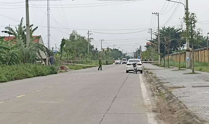 Hiện trường đang được công an phong toả. Ảnh: Lam Sơn
