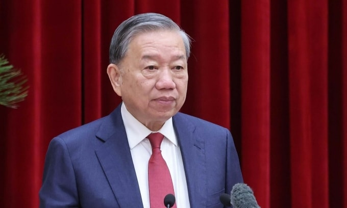 Tổng Bí thư Tô Lâm phát biểu khai mạc Hội nghị Trung ương 14 khóa 13, sáng 5/11. Ảnh: TTXVN