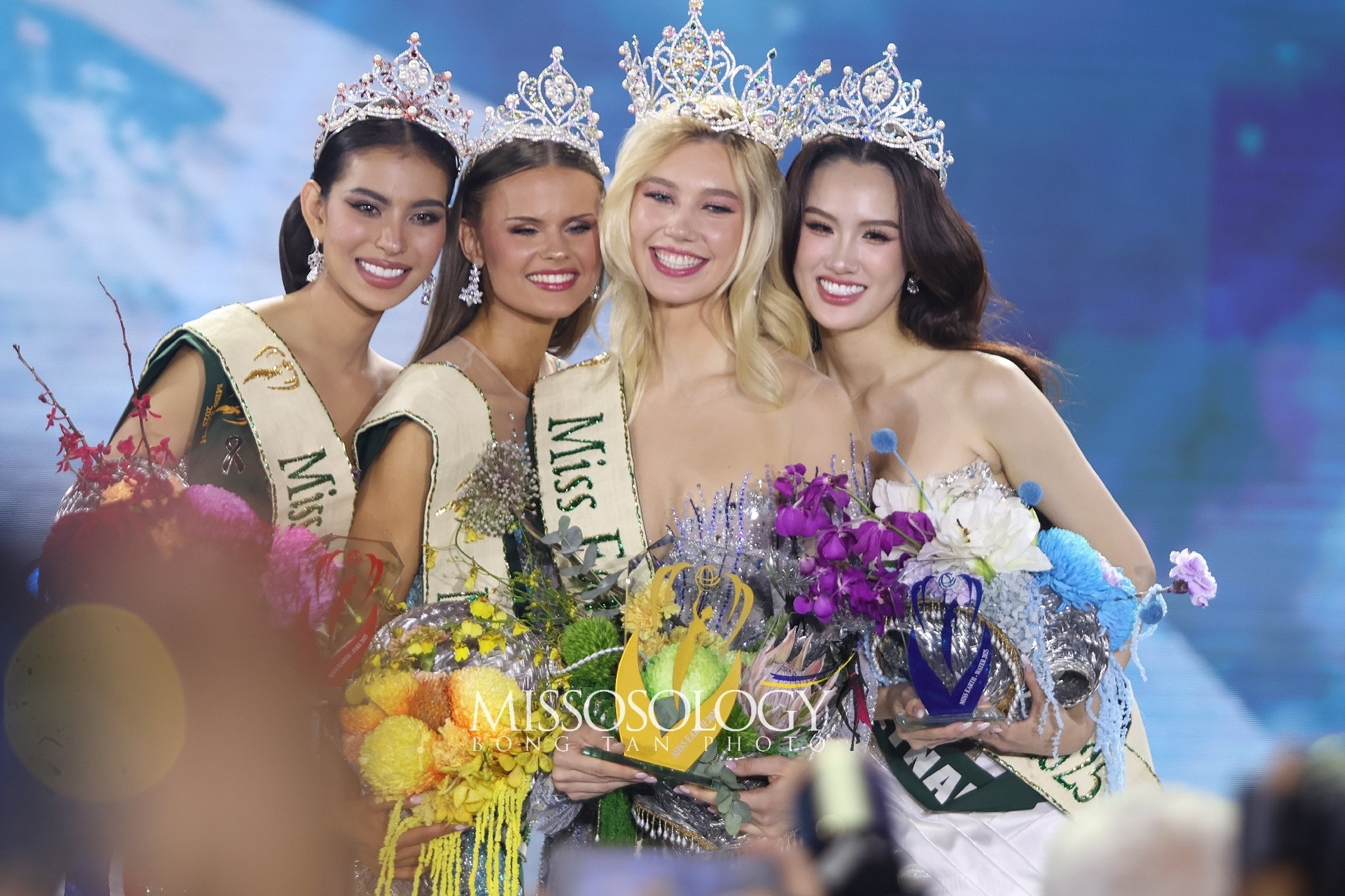 Hoa hau Trai Dat anh 1