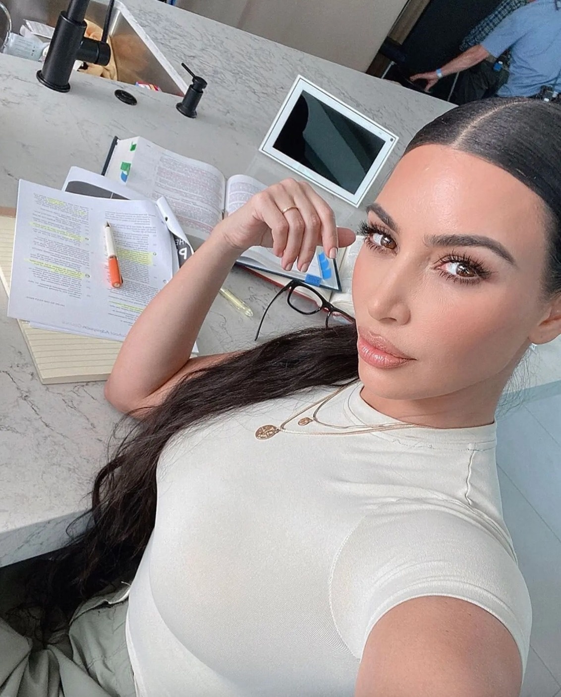 Kim Kardashian ảnh 1 Kim Kardashian anh 1