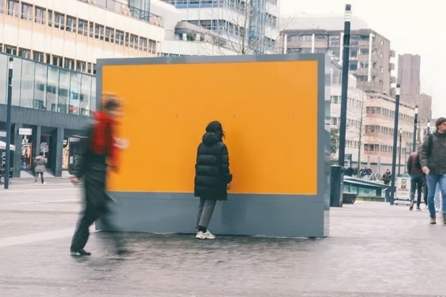 Bảng quảng cáo ngoài trời tỏa ra mùi hương của McDonald’s (Nguồn: Advertising Vietnam)