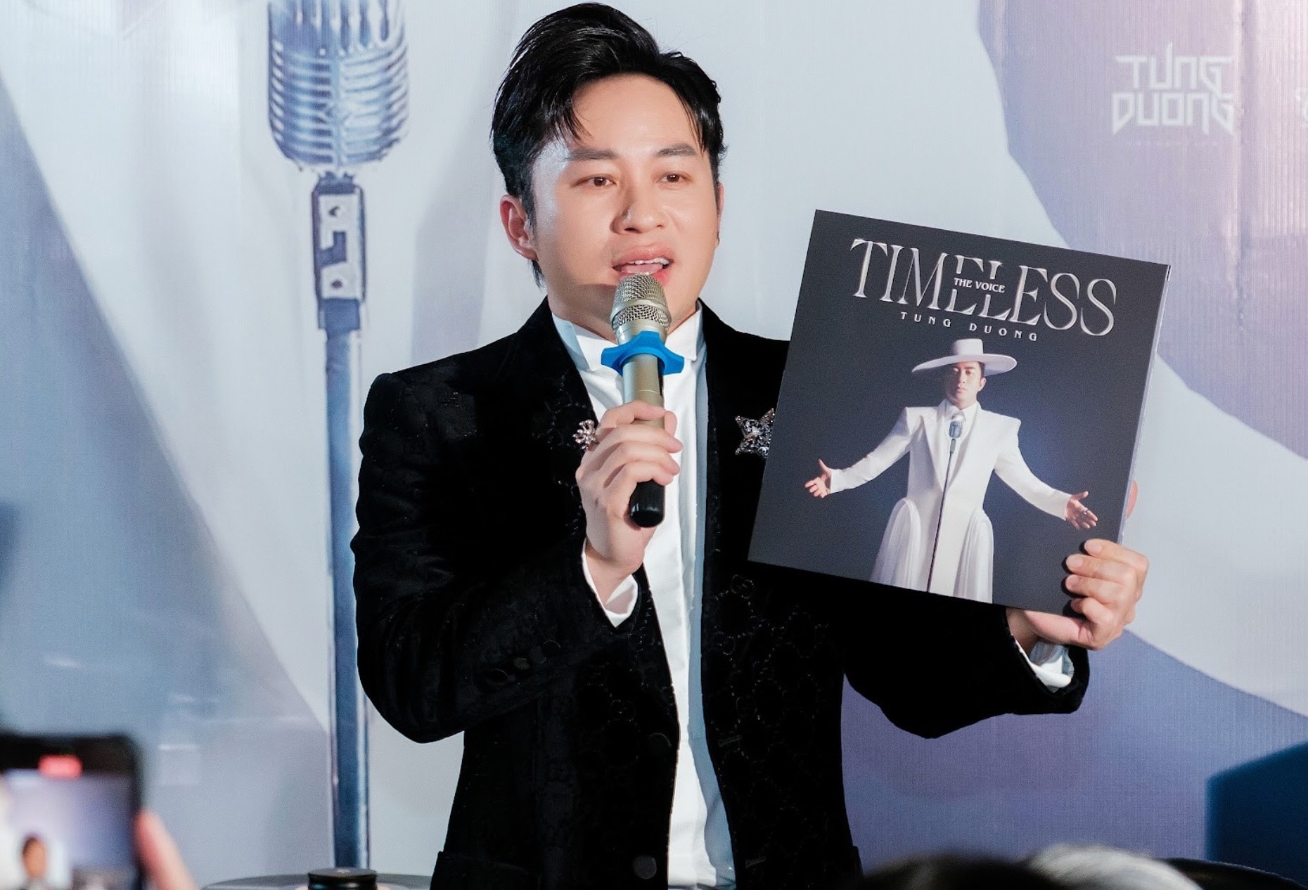 Tùng Dương thay đổi kiểu hát trong album