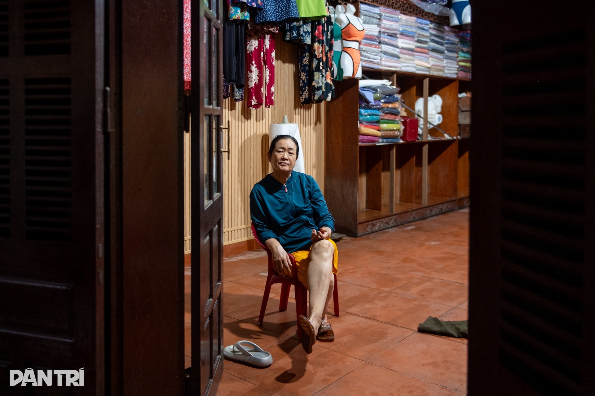 Phố cổ Hội An vắng lặng lạ thường trước bão số 13 - 9