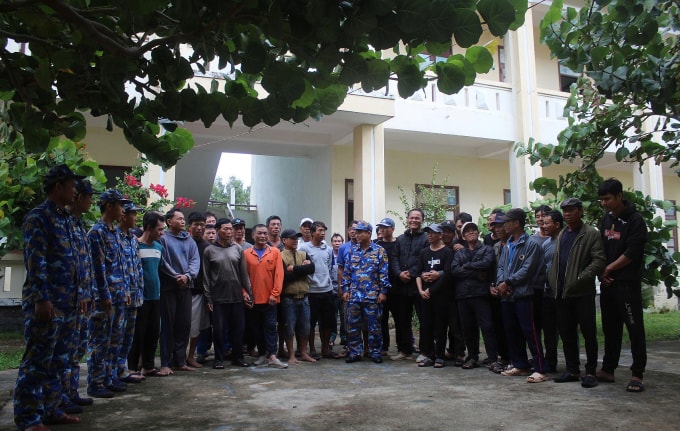 Nhiều ngư dân tránh trú trên đảo thuộc Đặc khu Trường Sa. Ảnh: Hoa Ngọc Ánh