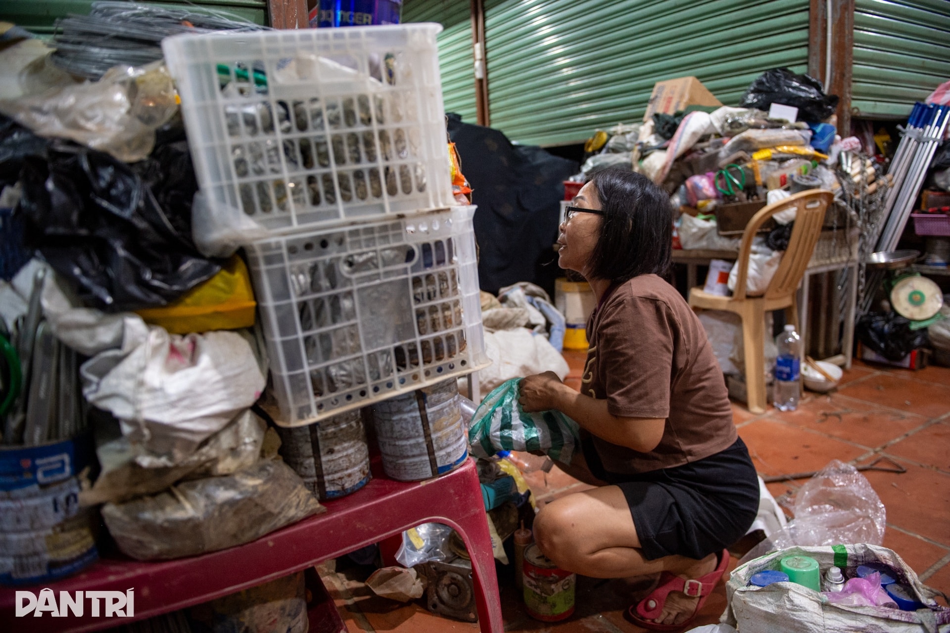 Phố cổ Hội An vắng lặng lạ thường trước bão số 13 - 2