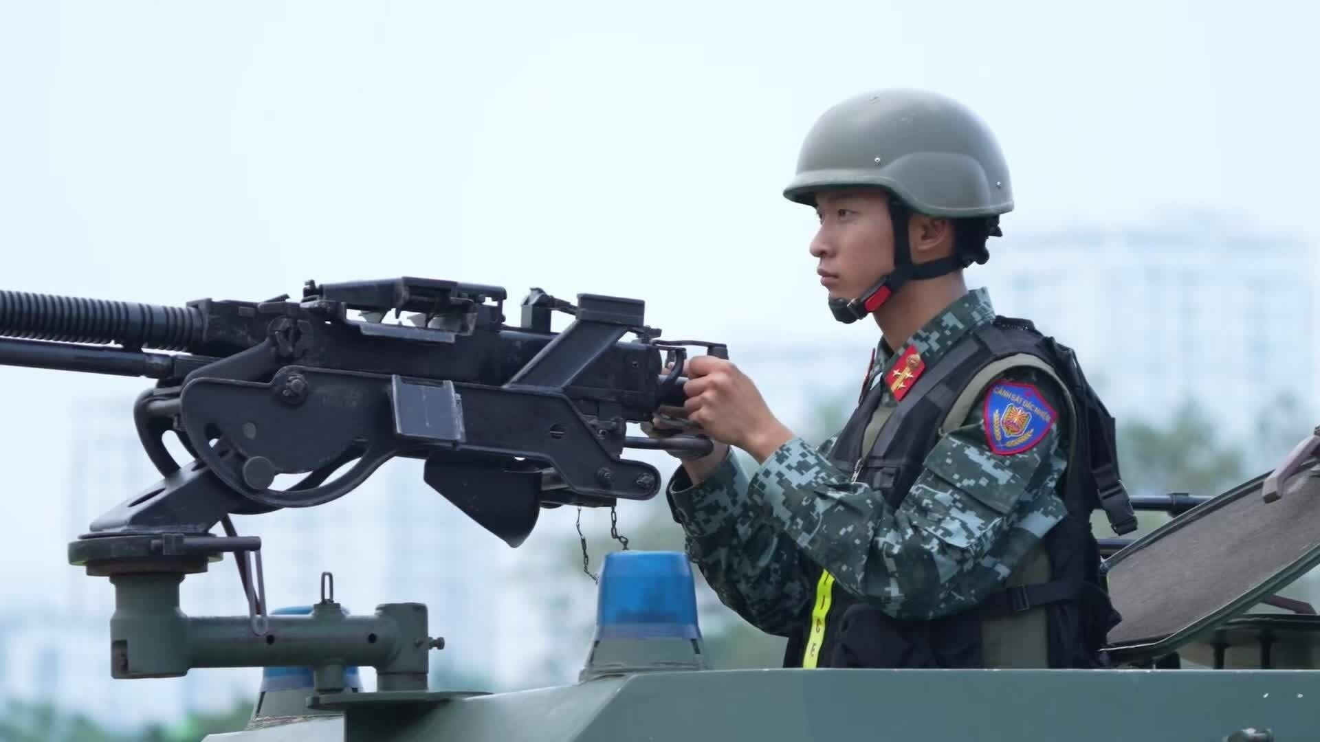 Dàn khí tài trong 