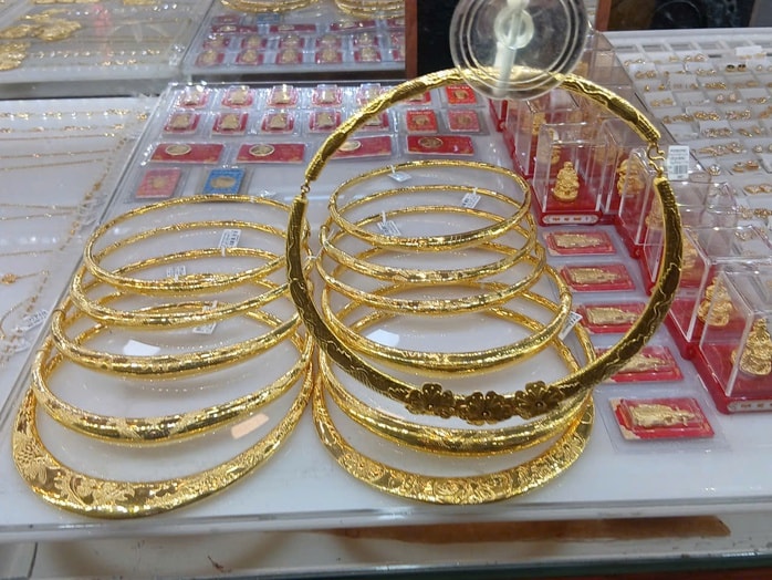 Đề xuất đánh thuế giao dịch vàng từ 500 triệu đồng trở lên - Ảnh 1.