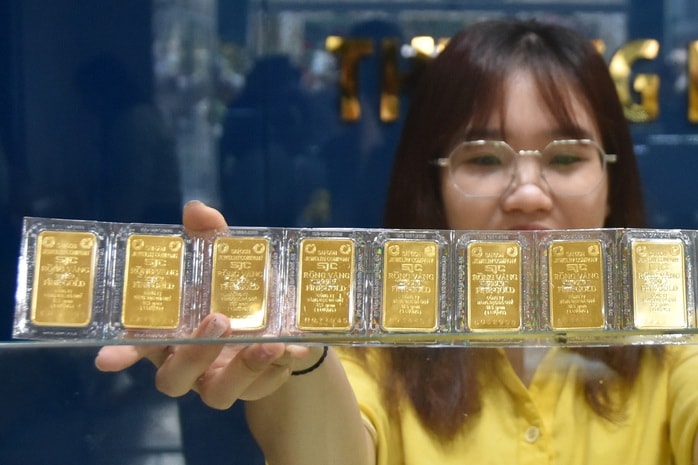 Sáng 6-11, giá vàng miếng, USD ngân hàng cùng tăng tiếp - Ảnh 1.