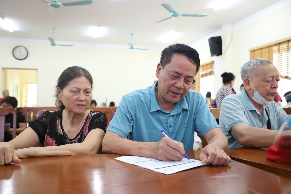 Công chức đóng bảo hiểm xã hội 15 năm có được nghỉ hưu sớm? - 1 Công chức đóng bảo hiểm xã hội 15 năm có được nghỉ hưu sớm? - 1