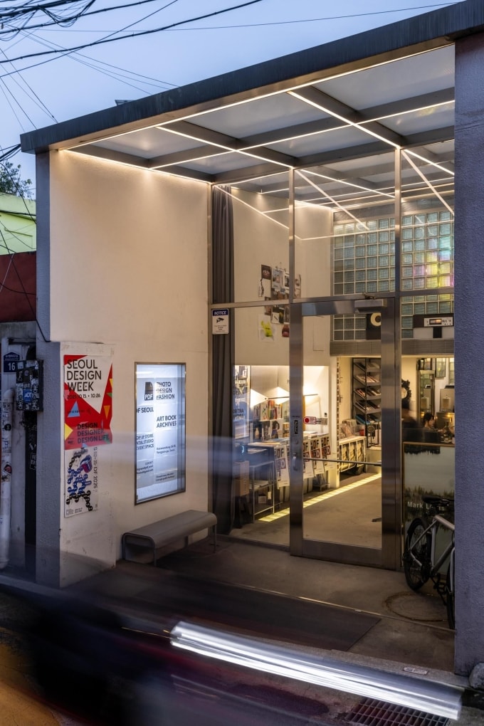 PDF Seoul, không gian kết hợp giữa nghệ thuật, thời trang và nhiếp ảnh. Ảnh: STO