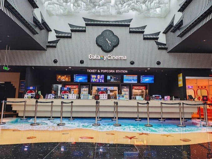 Khu vực bán vé tại một rạp chiếu phim ở Huế. Ảnh: Galaxy Cinema