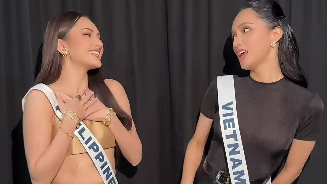 Hương Giang nhảy múa ở hậu trường Miss Universe