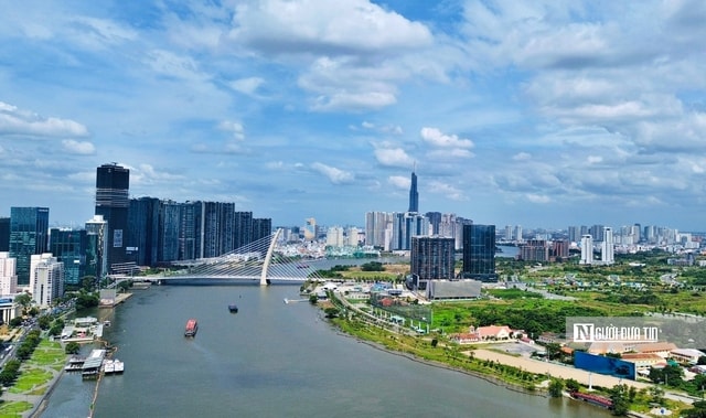 Chính phủ điều chỉnh loạt chỉ tiêu kinh tế, đưa Tp.HCM thành siêu đô thị đa cực - Ảnh 2.