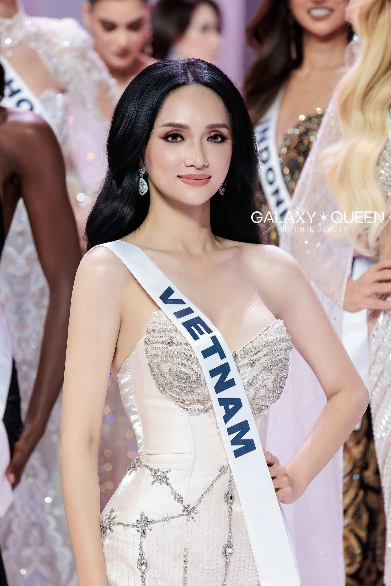 Hương Giang bị hủy kết quả tại Miss Universe 2025, điều gì đã xảy ra?- Ảnh 2. Hương Giang bị hủy kết quả tại Miss Universe 2025, điều gì đã xảy ra?- Ảnh 2.