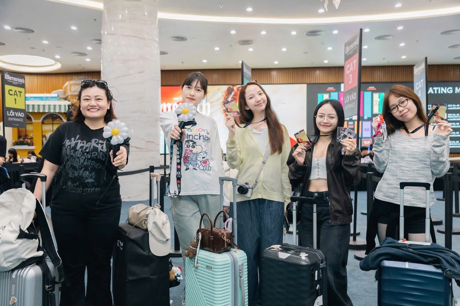 Fan đổ về Ocean City check in G-DRAGON 2025 WORLD TOUR [Übermensch] IN HANOI - 1