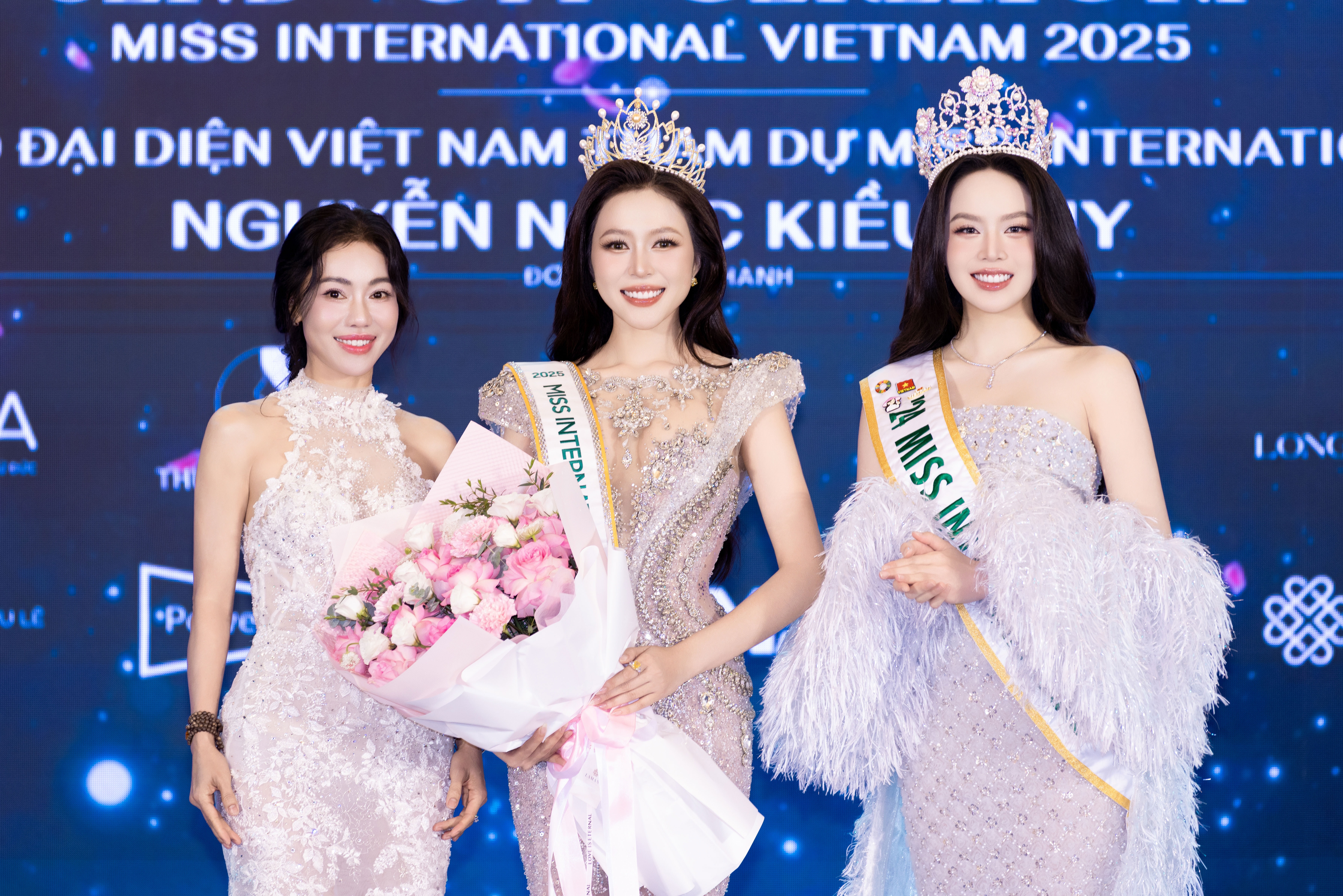 Đương kim Miss International 2024 - Hoa hậu Thanh Thuỷ nhận xét Kiều Duy là một cô gái bản lĩnh, đầy nỗ lực. Nàng hậu mong Kiều Duy sẽ toả sáng, mang vẻ đẹp, trí tuệ và tâm hồn Việt Nam vươn xa lan toả văn hoá và những giá trị tốt đẹp đến với bạn bè quốc tế.