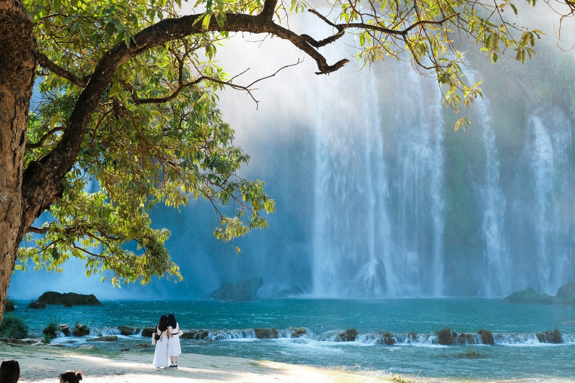 Cao Bằng mùa đẹp nhất: Núi rừng, thác nước gọi mời du khách - 1 Cao Bằng mùa đẹp nhất: Núi rừng, thác nước gọi mời du khách - 1