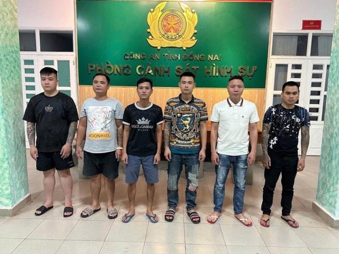 Phát hiện súng khi bắt giữ nhóm cho vay nặng lãi