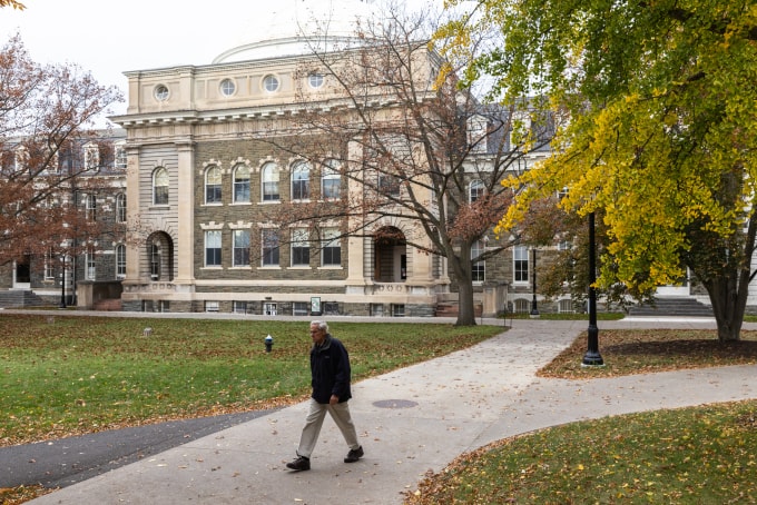 Khuôn viên Đại học Cornell ở thành phố Ithaca, bang New York ngày 3/11. Ảnh: AFP