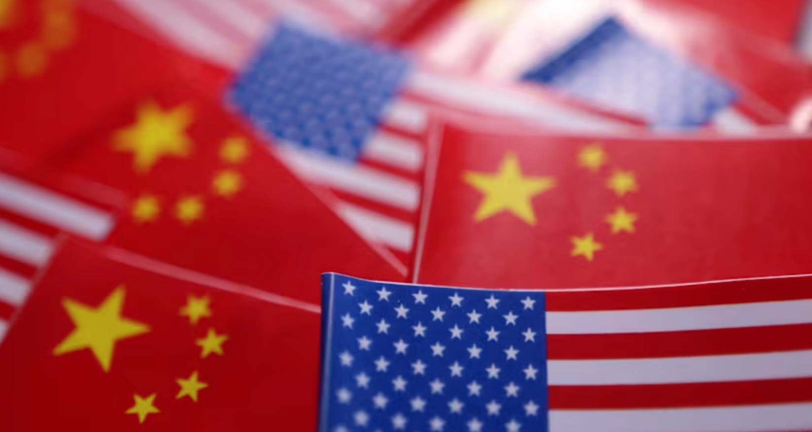 Mỹ và Trung Quốc đưa ra loạt động thái mới liên quan đến thuế quan trong thời gian gần đây. (Ảnh: Reuters)