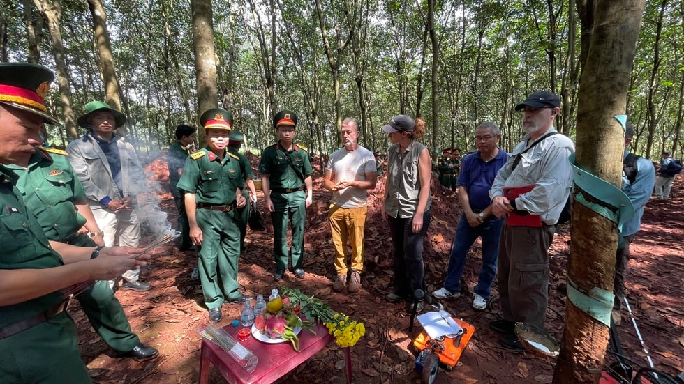 Công nghệ xuyên đất mở lối cho hành trình tìm hài cốt liệt sĩ - 2