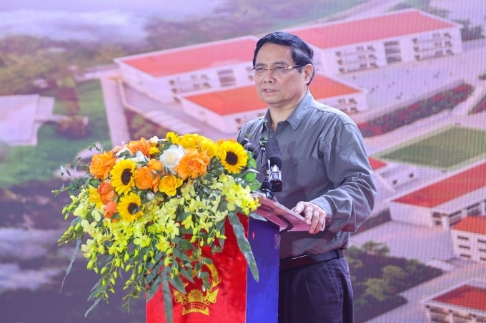 Thủ tướng Phạm Minh Chính phát biểu sáng 9/11. Ảnh: Nhật Bắc