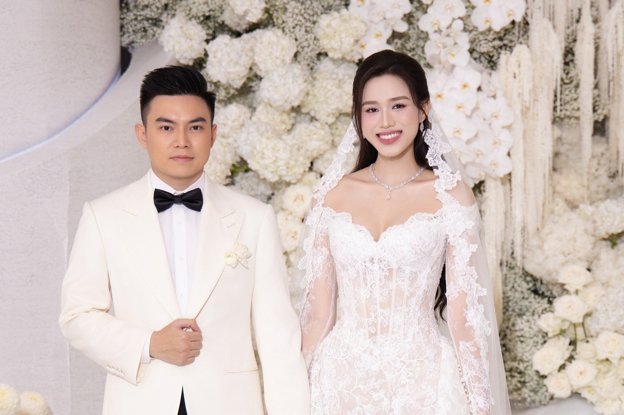 Do Thi Ha cuoi anh 5