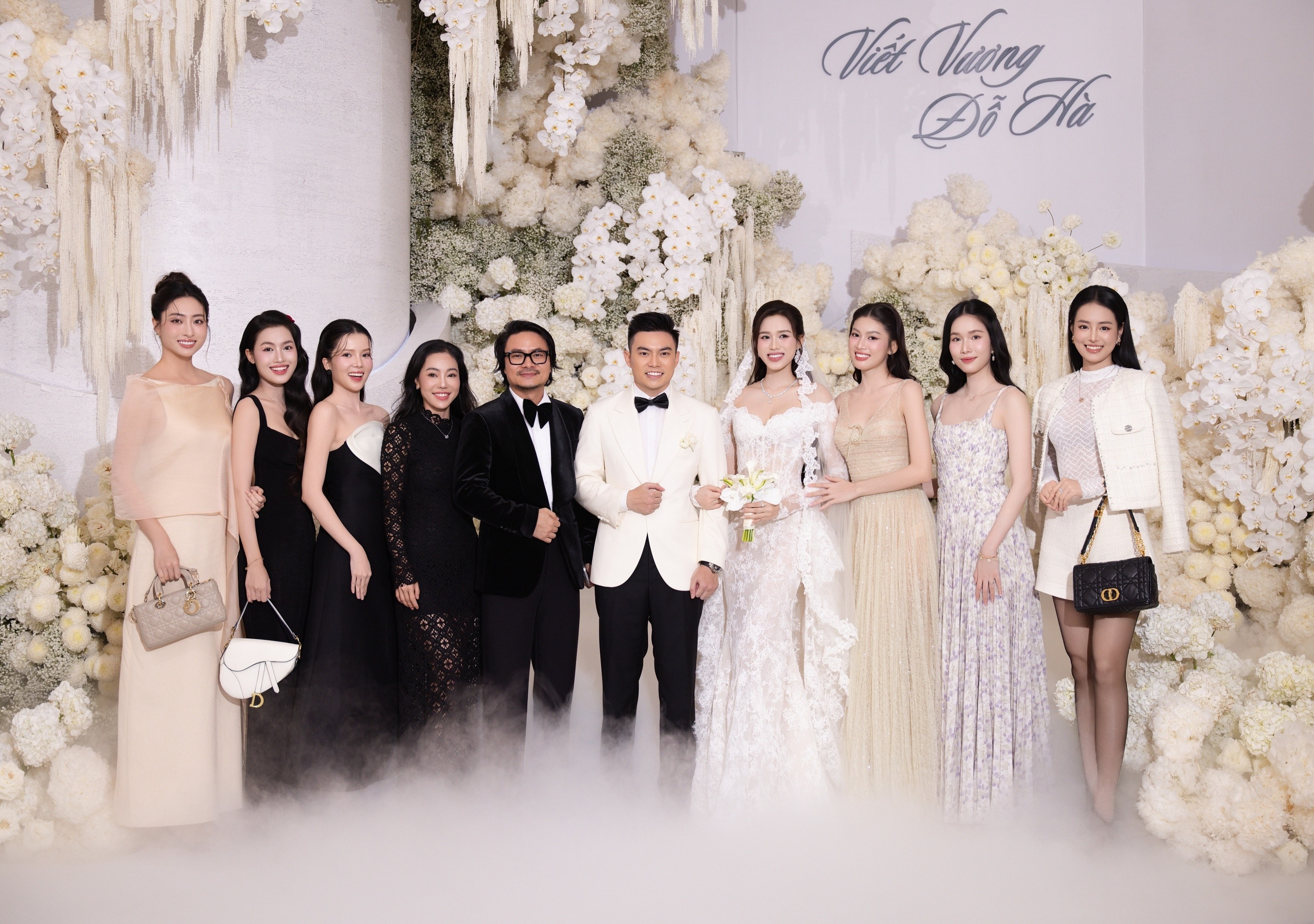 Do Thi Ha cuoi anh 1