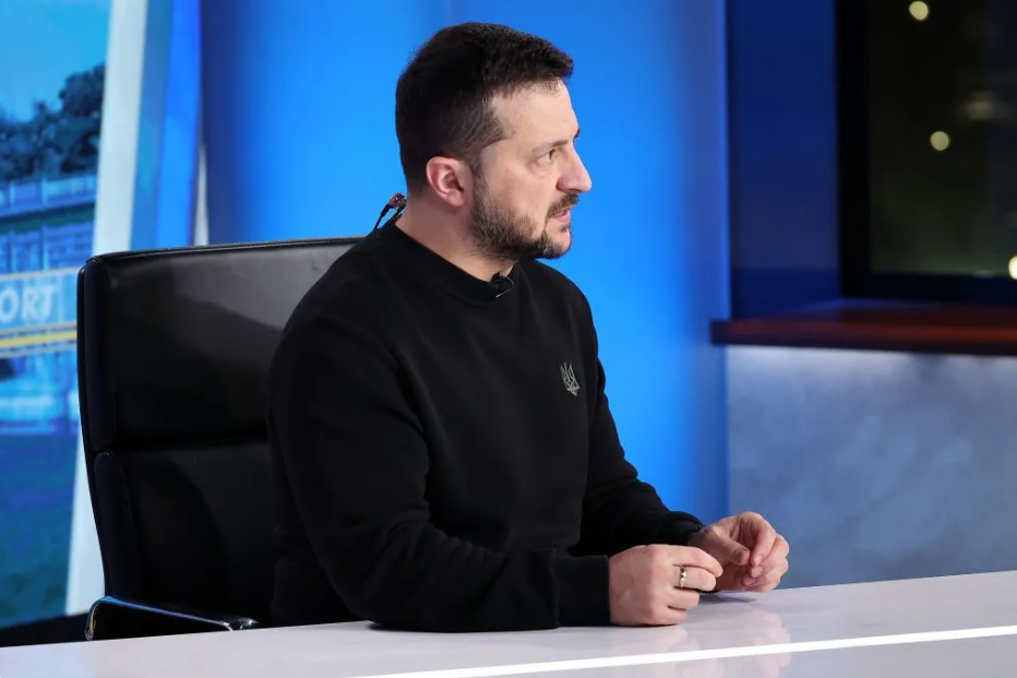 Ông Zelensky gặp gỡ giới truyền thông vào ngày 12/12/2023 tại Washington, DC. (Ảnh: Getty Images)