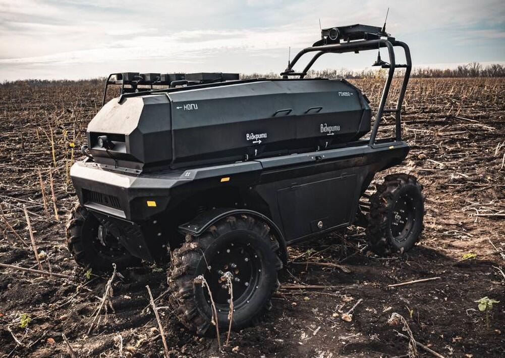 Robot mặt đất MAUL, do Tiểu đoàn Y tế số 1 thuộc Lục quân Ukraine thiết kế để giải cứu binh sĩ. (Ảnh: Handout/Ukrainian Ground Forces)