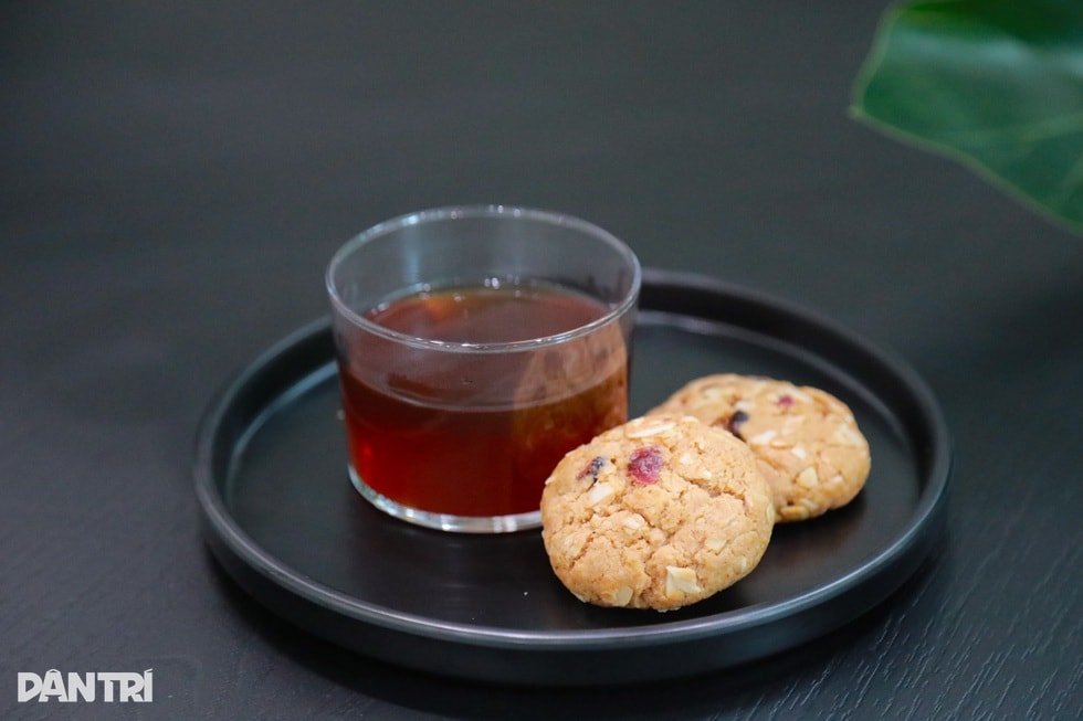 Quán “cà phê nhà giàu” trong ngõ ở Hà Nội, bán 750.000 đồng/ly - 3 Quán “cà phê nhà giàu” trong ngõ ở Hà Nội, bán 750.000 đồng/ly - 3