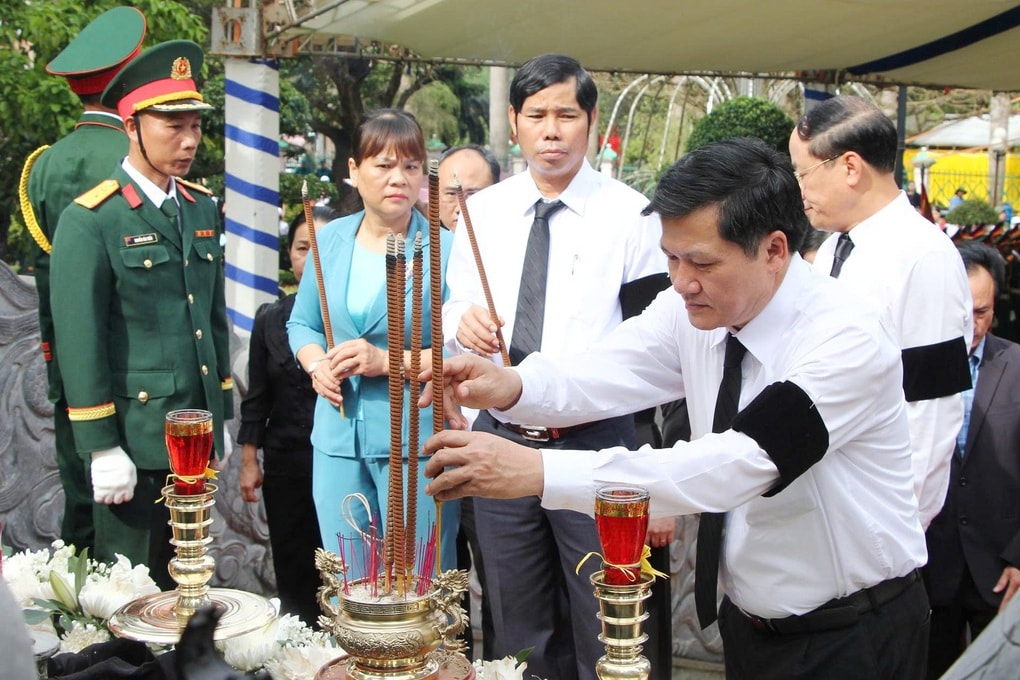 Truy điệu, an táng 18 hài cốt liệt sỹ được phát hiện ở Ia Boòng - 1