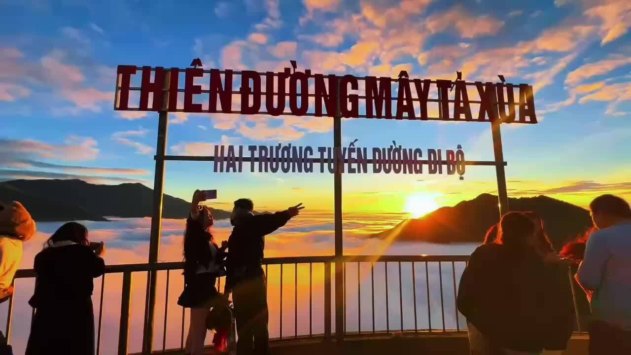 Thiên đường mây Tà Xùa