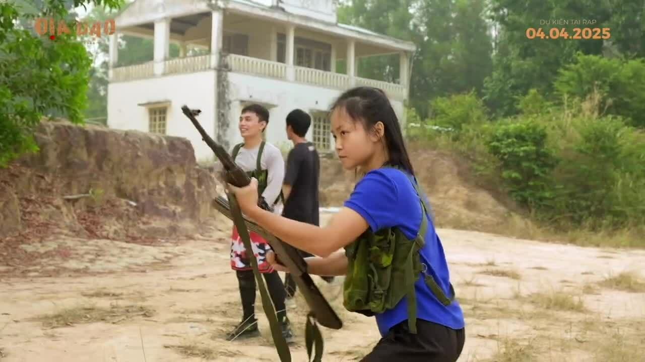 Hậu trường dàn diễn viên 'Địa đạo' rèn thể lực