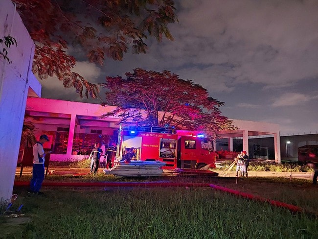 Sau tiếng nổ lớn, hàng trăm hộ dân tại Đà Nẵng chìm trong bóng tối - Ảnh 1. Sau tiếng nổ lớn, hàng trăm hộ dân tại Đà Nẵng chìm trong bóng tối - Ảnh 1.