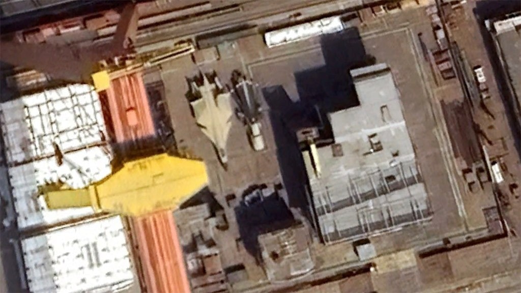 Hình ảnh đầu tiên có thể tìm thấy về tàu sân bay thế hệ tiếp theo của Trung Quốc, thường được gọi là Type 004. (Ảnh: Google Earth)