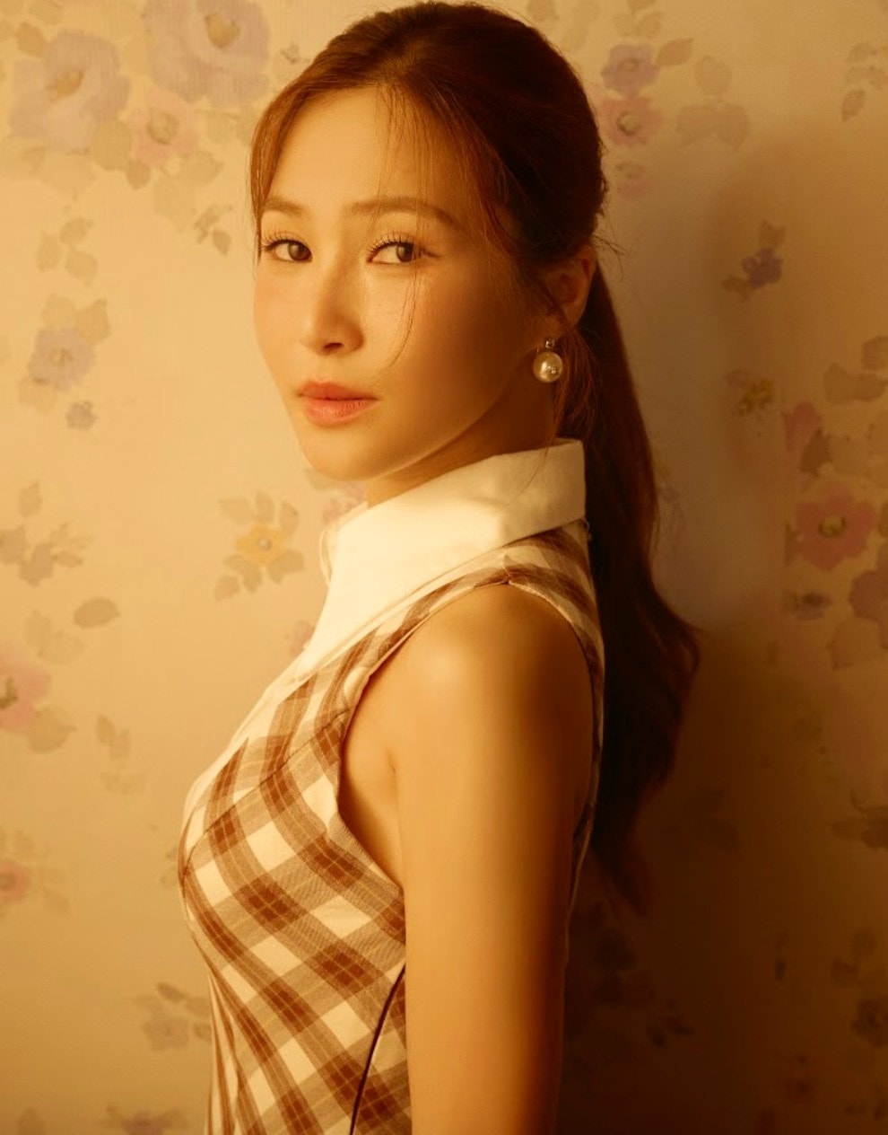 Hương Tràm trở lại với đường đua âm nhạc sau 6 năm sang Mỹ.