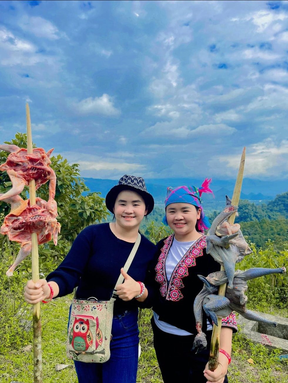 Bó rau 2.000 đồng đổi đời cô gái nghèo chốn thâm sơn - 4 Bó rau 2.000 đồng đổi đời cô gái nghèo chốn thâm sơn - 4