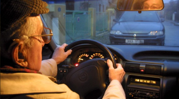 Cụ ông 85 tuổi đi lạc hơn 1.500 km từ Châtillon-sur-Thouet (Pháp) để đến Croatia. Ảnh: France Bleu